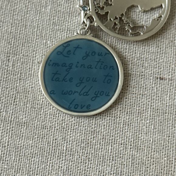 BRIGHTON Halo ODYSSEY WORLD NECKLACE & POUCH Map Earth Silver Blue Water NWT - Picture 3 of 11